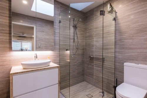 Executive 2 Storey Sydney Apartment with Pool image 10
