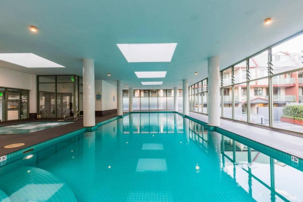 Executive 2 Storey Sydney Apartment with Pool Image 13